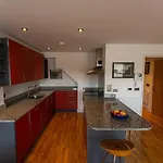 Righton - Two Bedroom Apartment, Oxford City Centre Oxsmtc