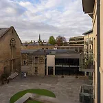 Righton - Two Bedroom Apartment, Oxford City Centre Oxsmtc